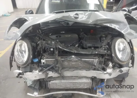 2016 Mini Clubman Cooper S из США, поврежденный, VIN WMWLN9C52G2E48054